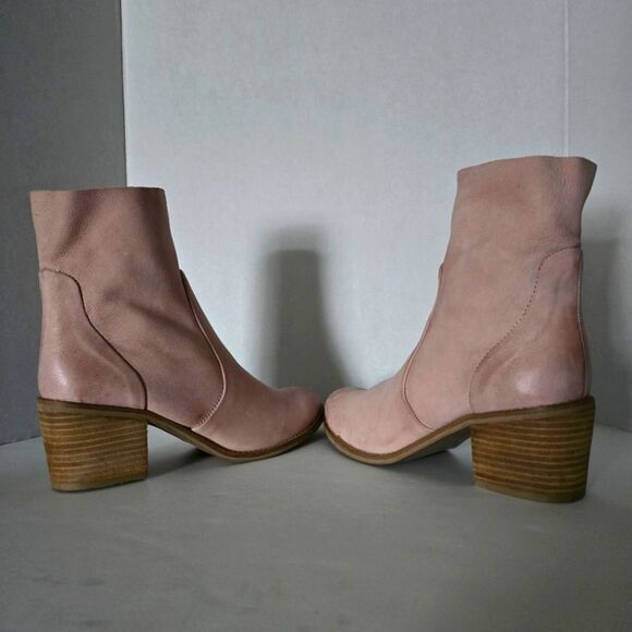 Diba True Majestic Bootie Light Pink Size 10 - Picture 7 of 10